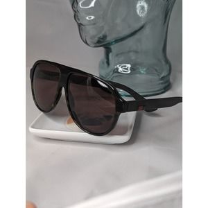Auth. Gucci aviator sunglasses